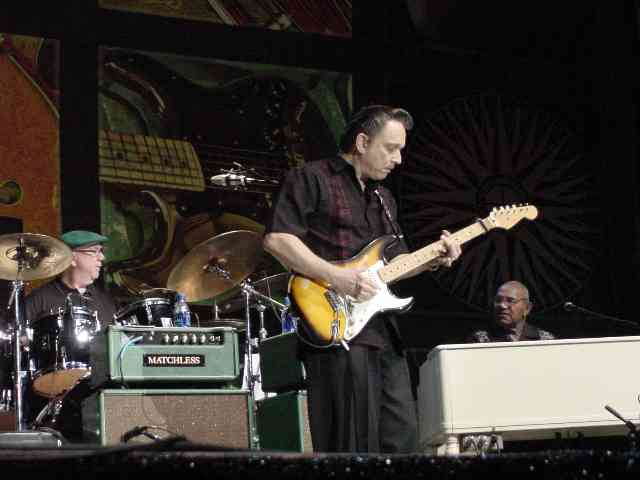 Jimmie Vaughan and band